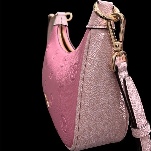 Authentic Michael Kors bag (medium size) - Picture 4 of 7